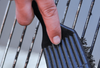 8 Non-Toxic Grill Cleaners That Won’t Contaminate Your Food (Plus DIY Recipes)