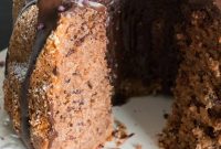 Moist Red Wine Cake Recipe for Rich, Decadent Flavor