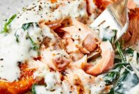 Creamy Spinach Salmon Florentine Recipe for Weeknight Dinners