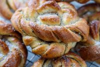 Tangzhong Method: Make Soft, Tender Breads and Buns Every Time