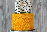 Black & White Polka Dot Cake Recipe and Decorating Ideas