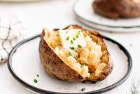 Crockpot Baked Potatoes: Creamy, Hands-Off Oven-Style Potatoes