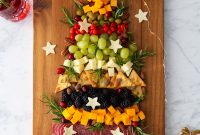 Christmas Tree Charcuterie Board Ideas for Festive Holiday Entertaining