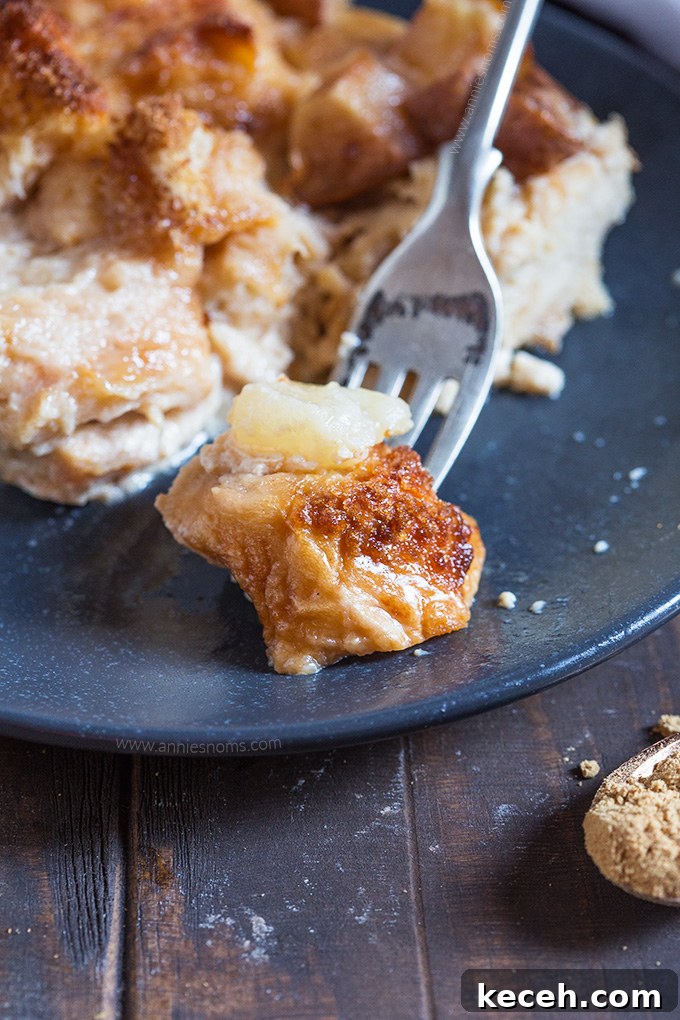 Pear and Ginger French Toast Casserole: Warm Spiced Brunch Recipe 4 There's no better way to start the day than with my Pear and Ginger French Toast Bake. Soft, sweet, spicy and filled with fresh pears, it's easy to make and a real crowd pleaser!
