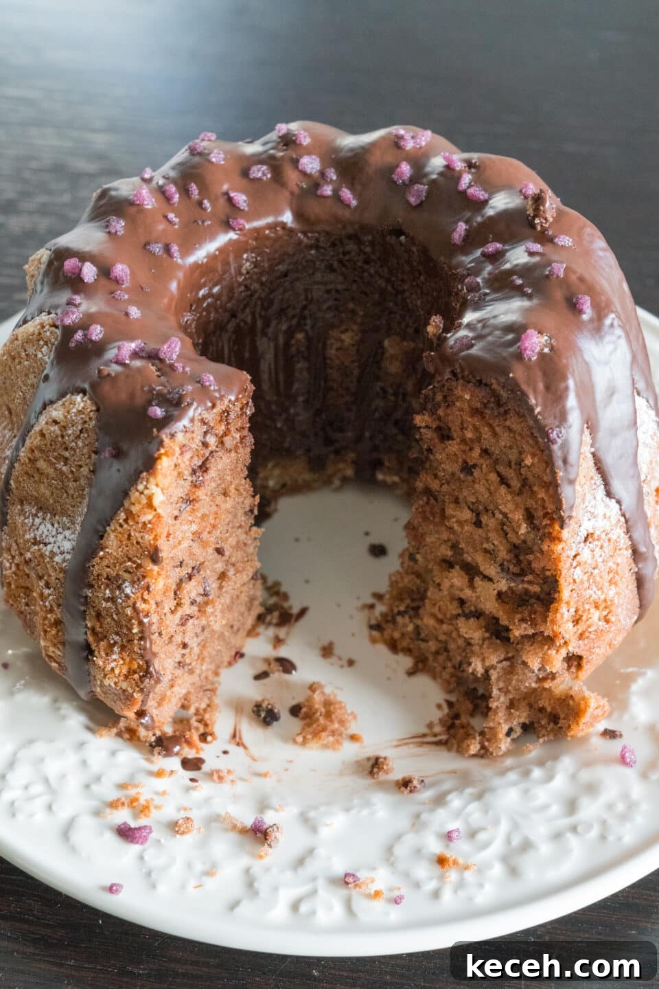 Moist Red Wine Cake Recipe for Rich, Decadent Flavor 4 cake recipe for autumn and winter