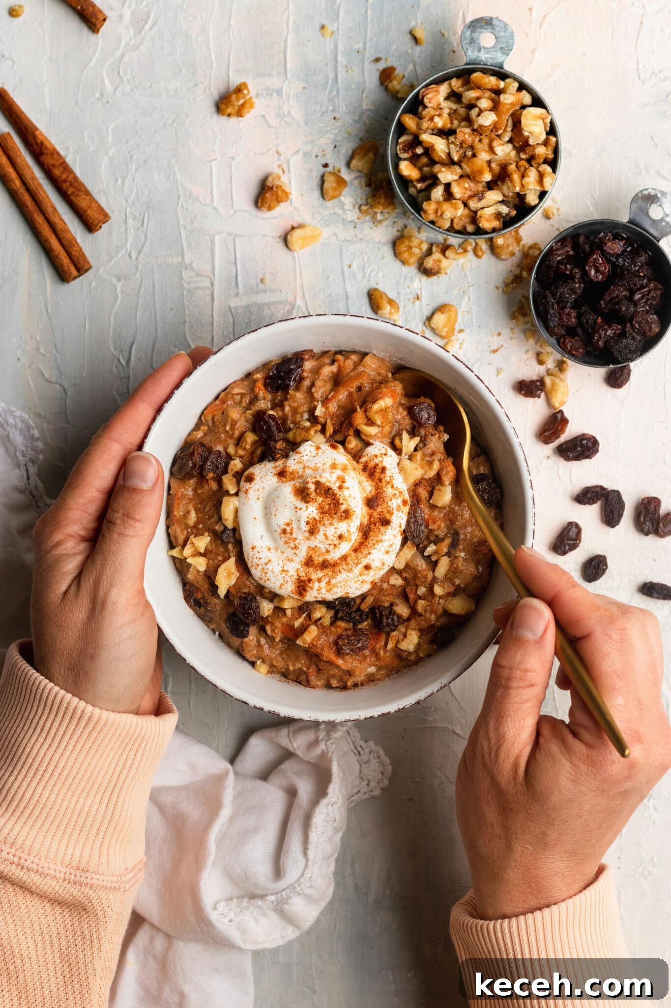 Carrot Cake Oatmeal Recipe: Spiced Overnight Oats with Carrot and Walnut 5 carrot cake oatmeal in a bowl topped with Greek yogurt and cinnamon