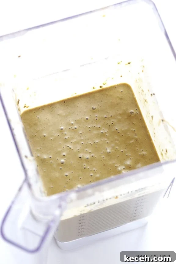 Chocolate Peanut Butter Green Smoothie | gimmesomeoven.com