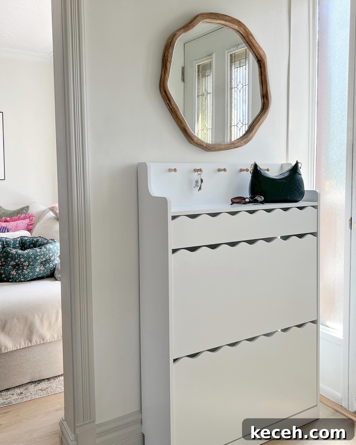 21 Clever Shoe Storage Ideas for Overcrowded Closets 4 2. Entryway Shoe Cabinet