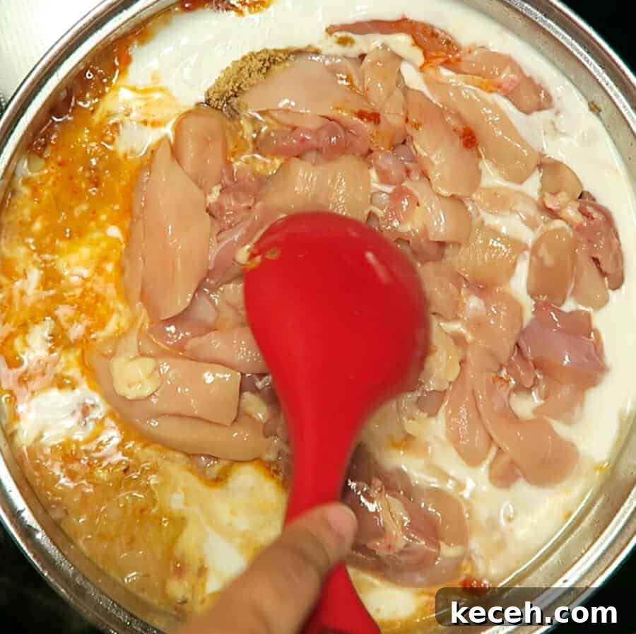 30-Minute One-Pot Thai Red Curry Chicken Recipe 6 img 3840 5