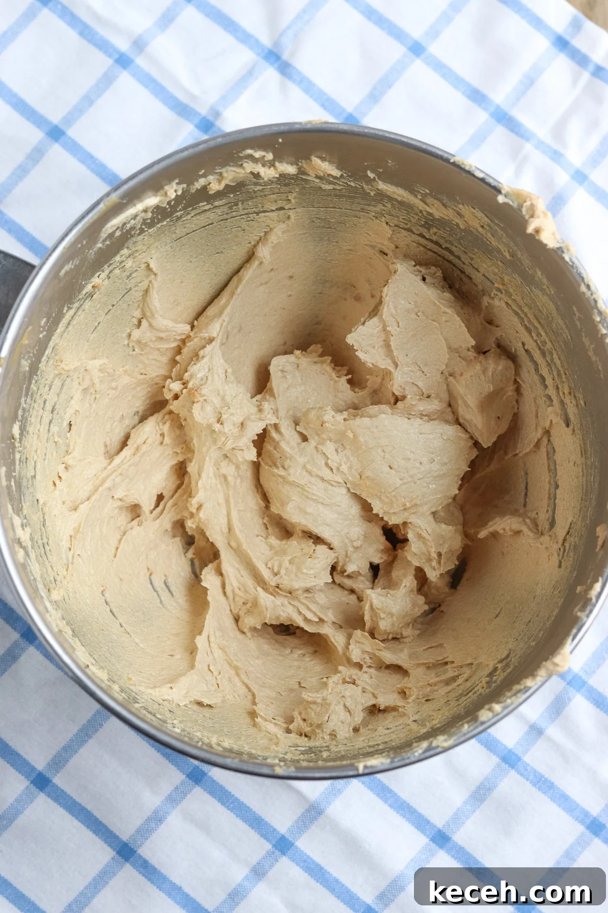 Crispy Peanut Butter Cookies Recipe: Crunchy, Golden Treats 4 stand mixer bowl showing creamed butters and sugars