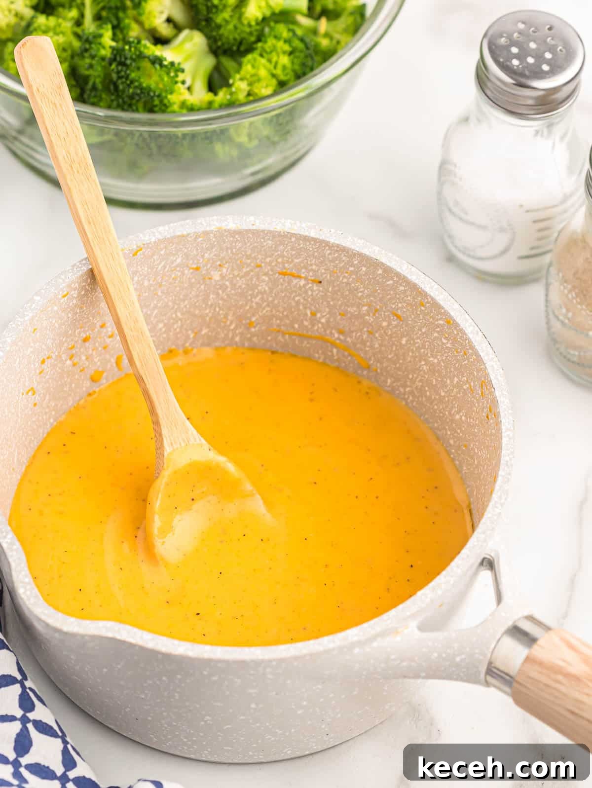 Creamy Cheese Sauce for Broccoli: Quick Recipe & Tips 11 cheddar cheese sauce in a sauce pan