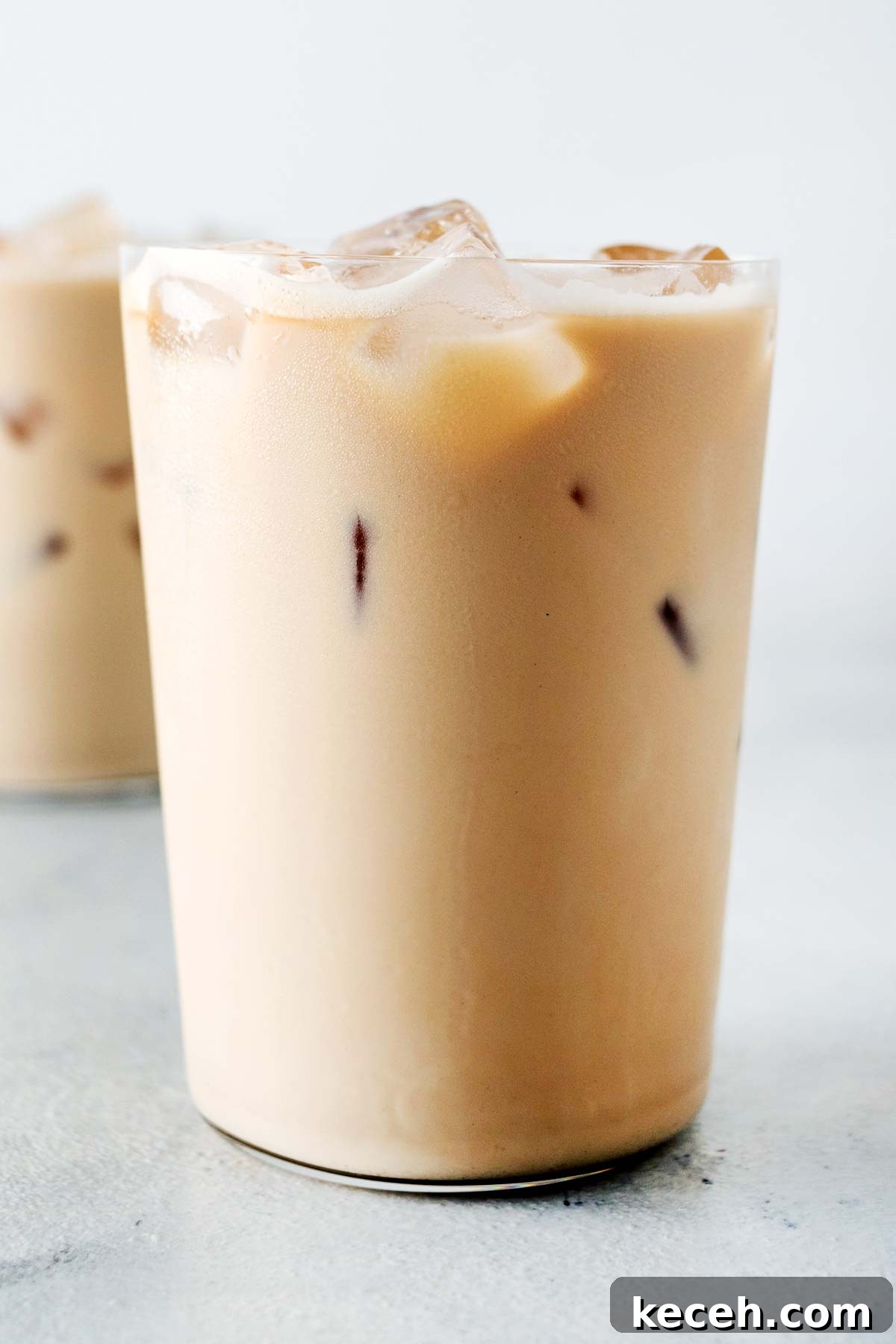 How to Order and Customize a Starbucks Iced Latte Like a Pro 2 img 7565 1