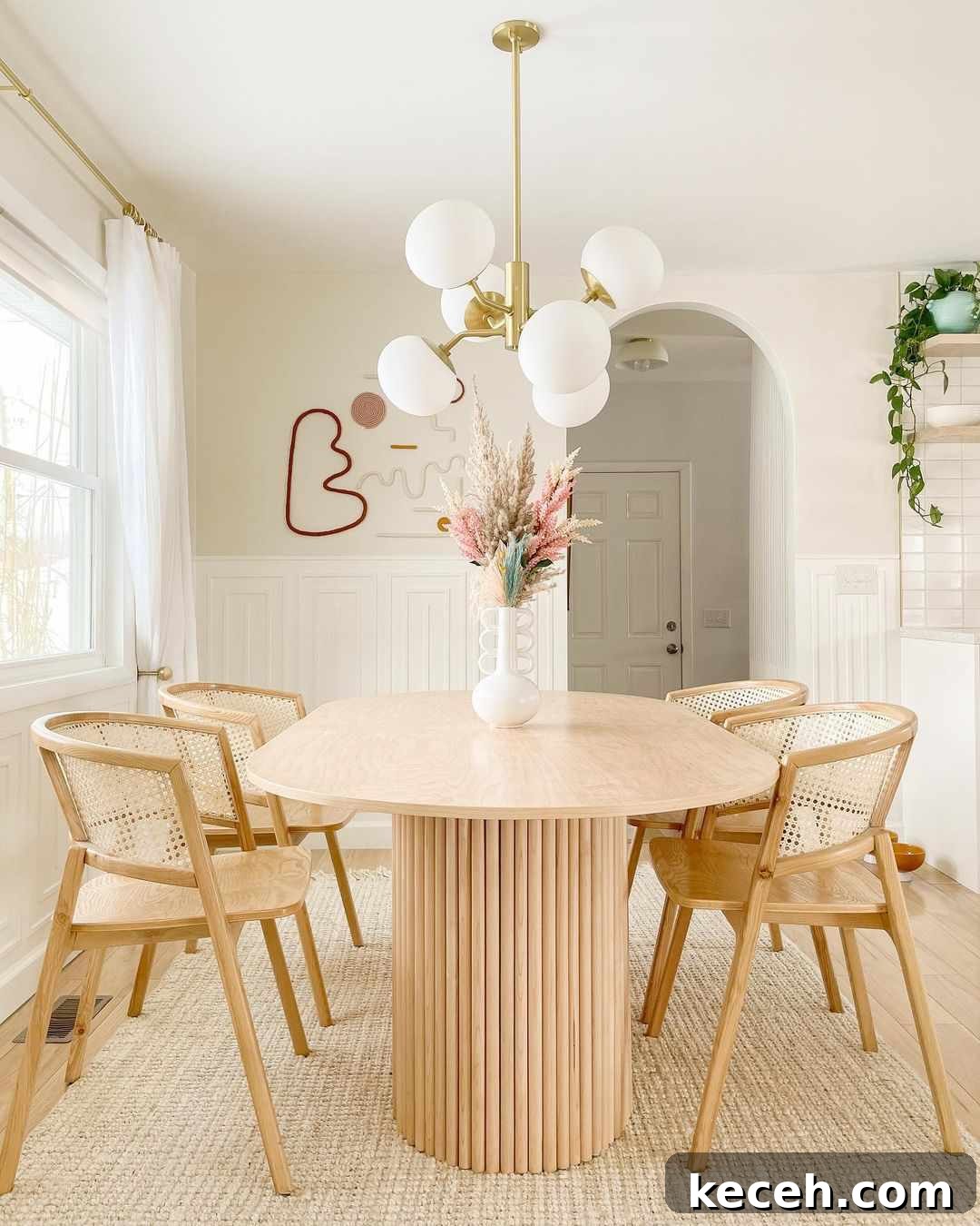 31 Mid-Century Dining Room Ideas to Redefine Your Space 13 Blend It In With Traditional Fixtures mid century modern dining room