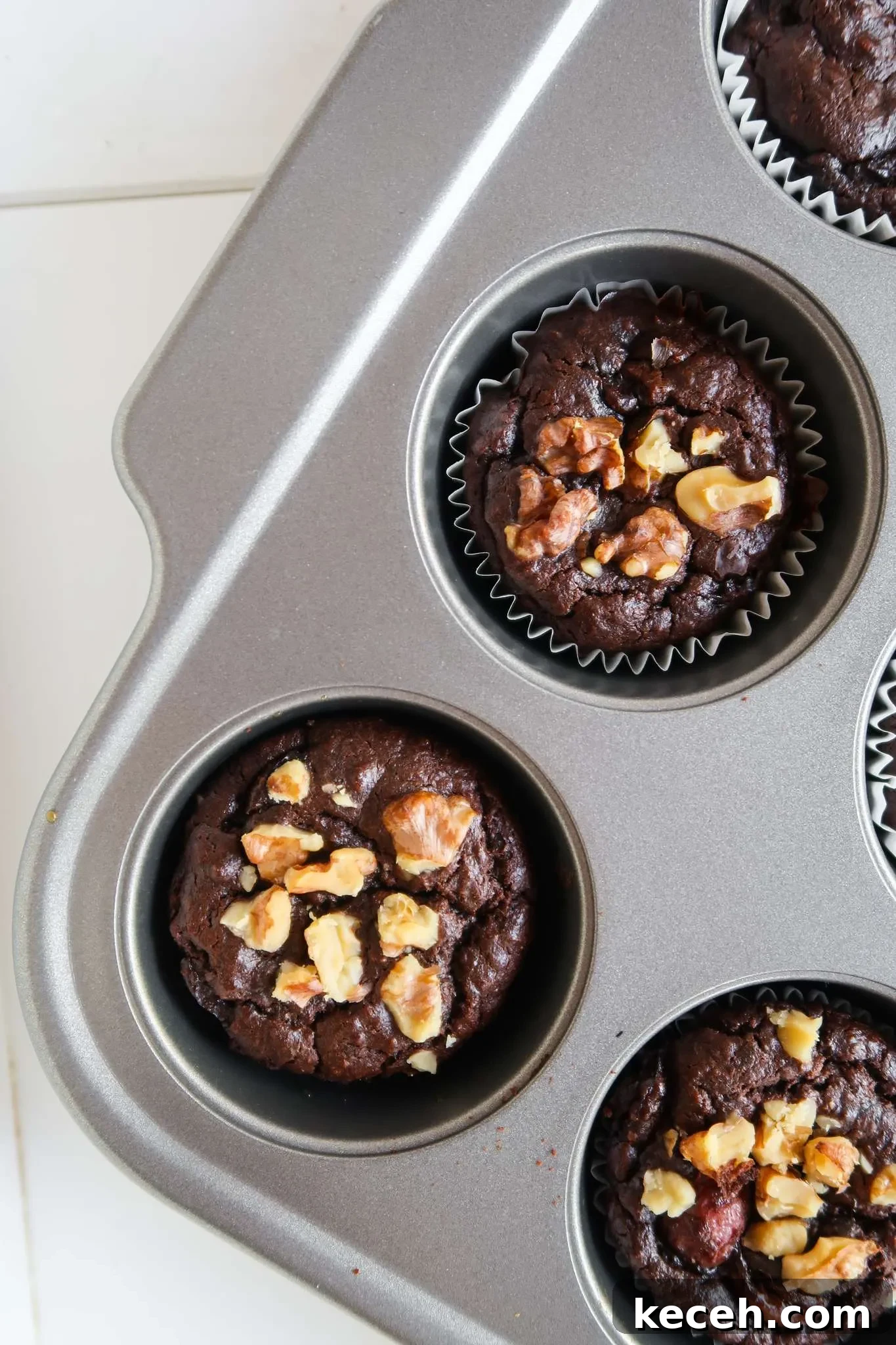 15 Delicious Oat Recipes for Breakfast, Snacks, and Desserts 14 chocolate almond butter muffins