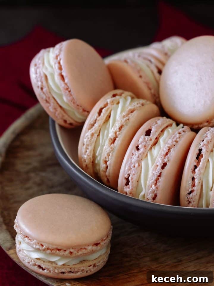 Maple macarons